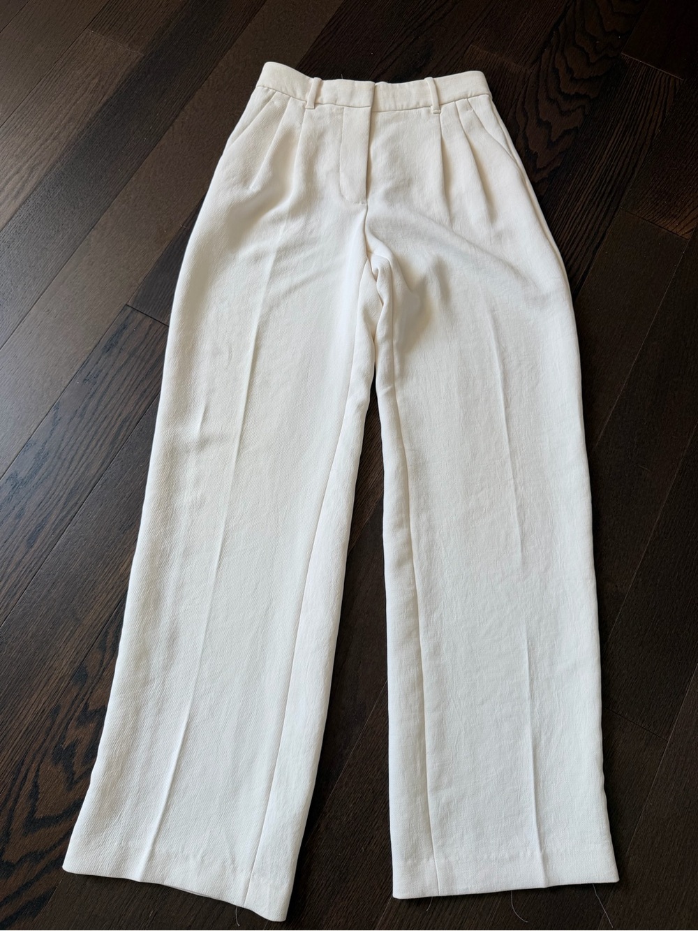 Aritzia effortless pant white Trousers
